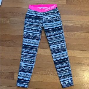 Girls Nike Pro Leggings